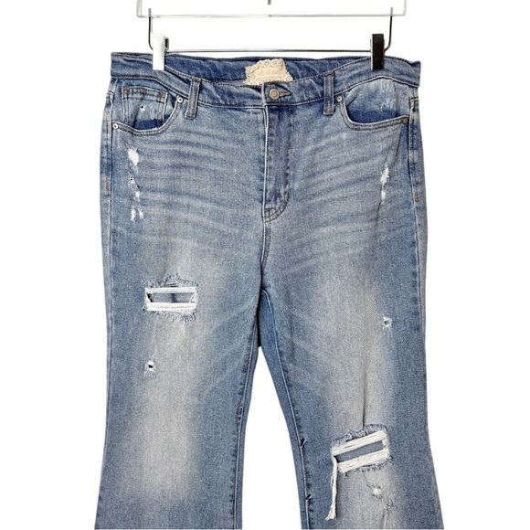 Altar’d State Galveston Women’s Medium Wash Flare Jeans Sz 31 - Picture 3 of 11